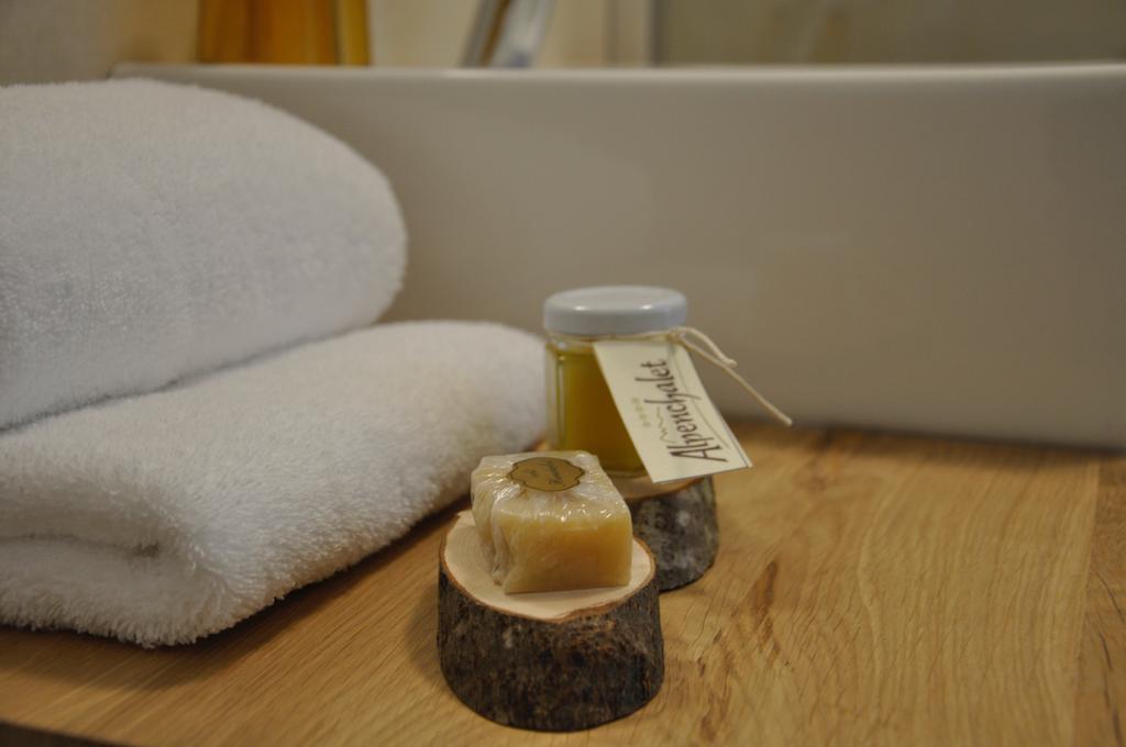 Alpenchalet Apartments パルチーネス エクステリア 写真