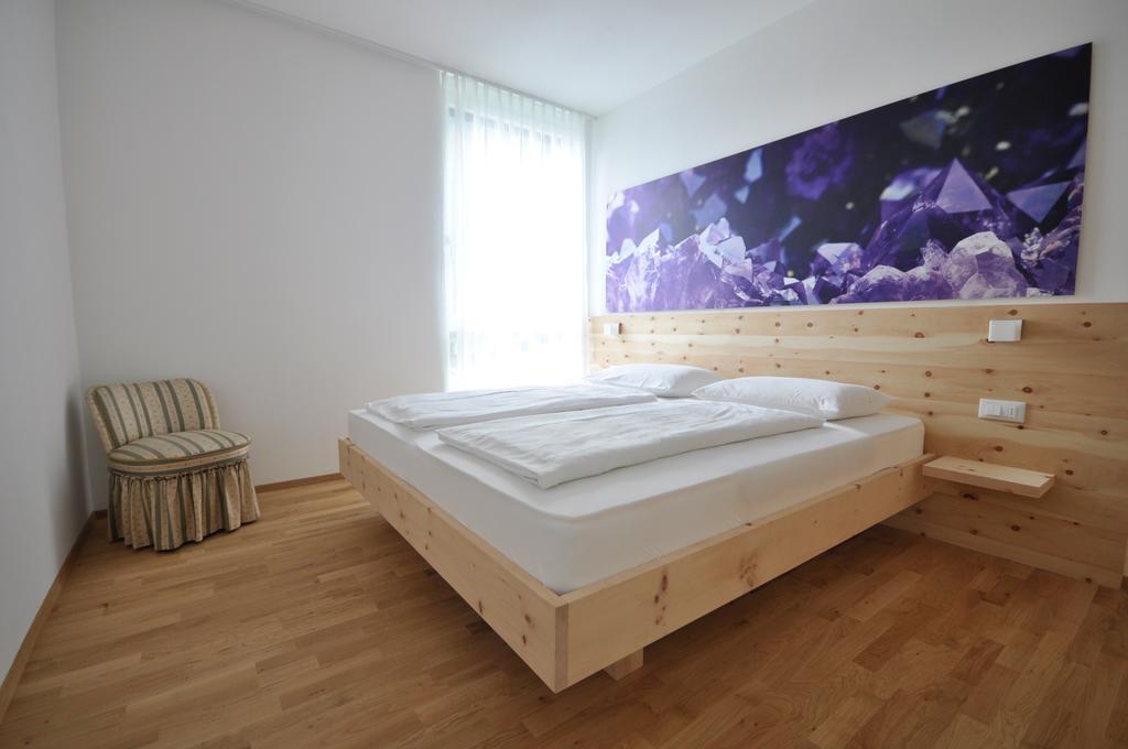 Alpenchalet Apartments パルチーネス エクステリア 写真